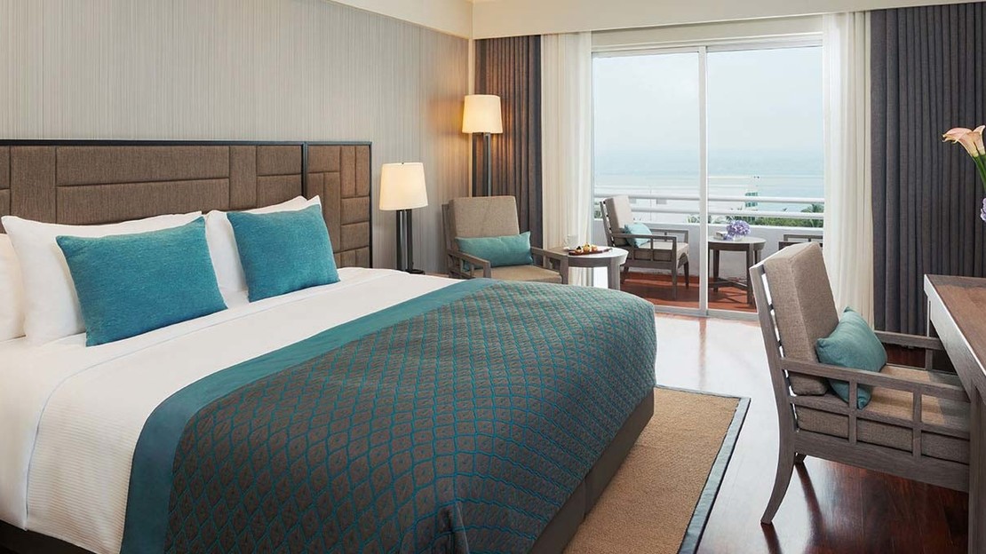 AVANI Sea View Room